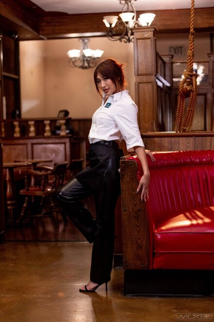 002_febdfa51ba8e6b77d42900043b054076