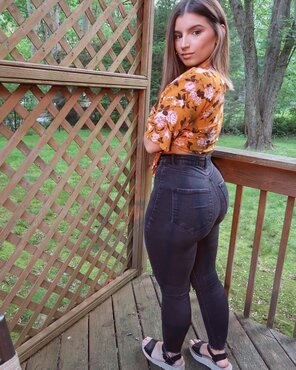 foto amatoriale Booty in jeans...