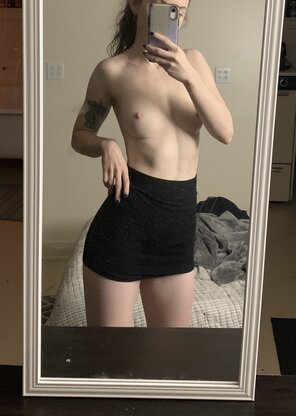 foto amatoriale This slutty princess needs a lot o[f] attention