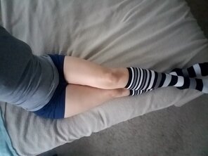 foto amateur short shorts + knee socks [39] [f]