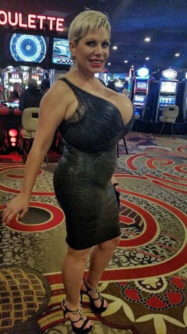 89915fd6480d7a51cca406ac23271acd--pixel-marie