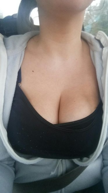 Showing some cleavage
