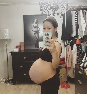 zdjęcie amatorskie Twin Pregnant Size