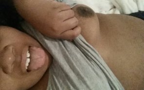 zdjęcie amatorskie Big boobs black girlfriend