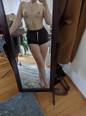 foto amateur Sent this to someone who just they told me to clean my mirror, so I hope you all appreciate it more â¤ï¸