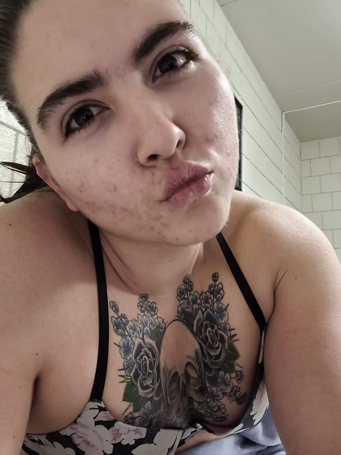 amateur describe cT06gWW - Imgur