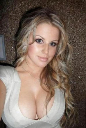 foto amadora Hair Blond Hairstyle Beauty Chest 
