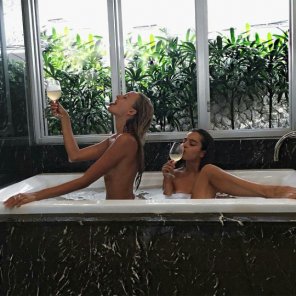 foto amatoriale Bathtub Jacuzzi Beauty Bathing Leisure 