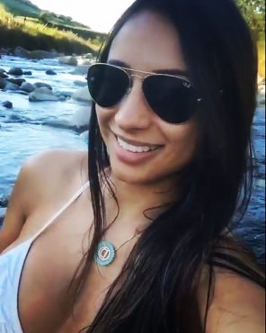 amateur pic PictureHot girl on a river