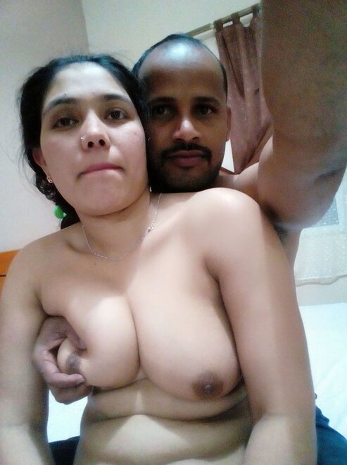 Hot Indian Aunty And Uncle 🔥🔥🔥🔥🔥🔥 Pics 5181689687289473099121 Porn 