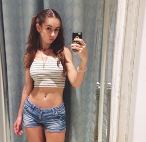 photo amateur midriff for days