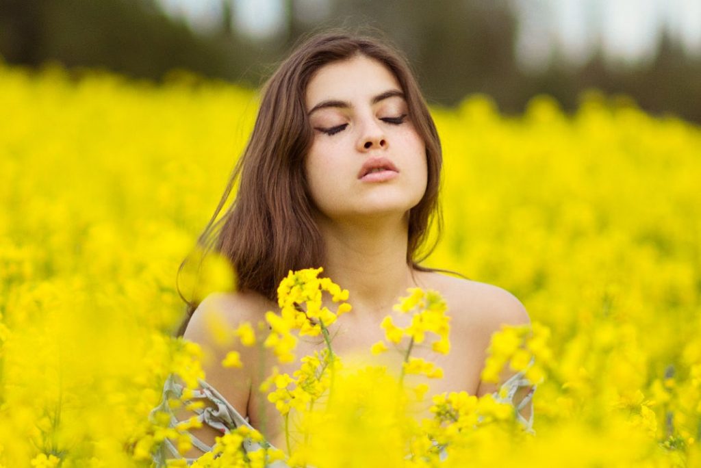 amateur photo 1000151850