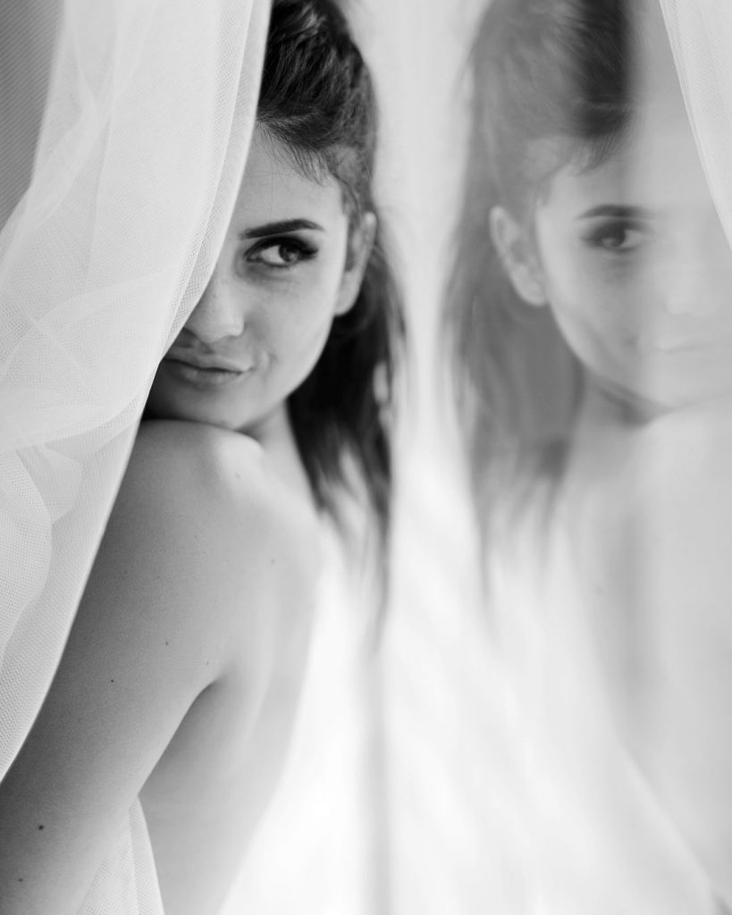 amateur photo 1000151914