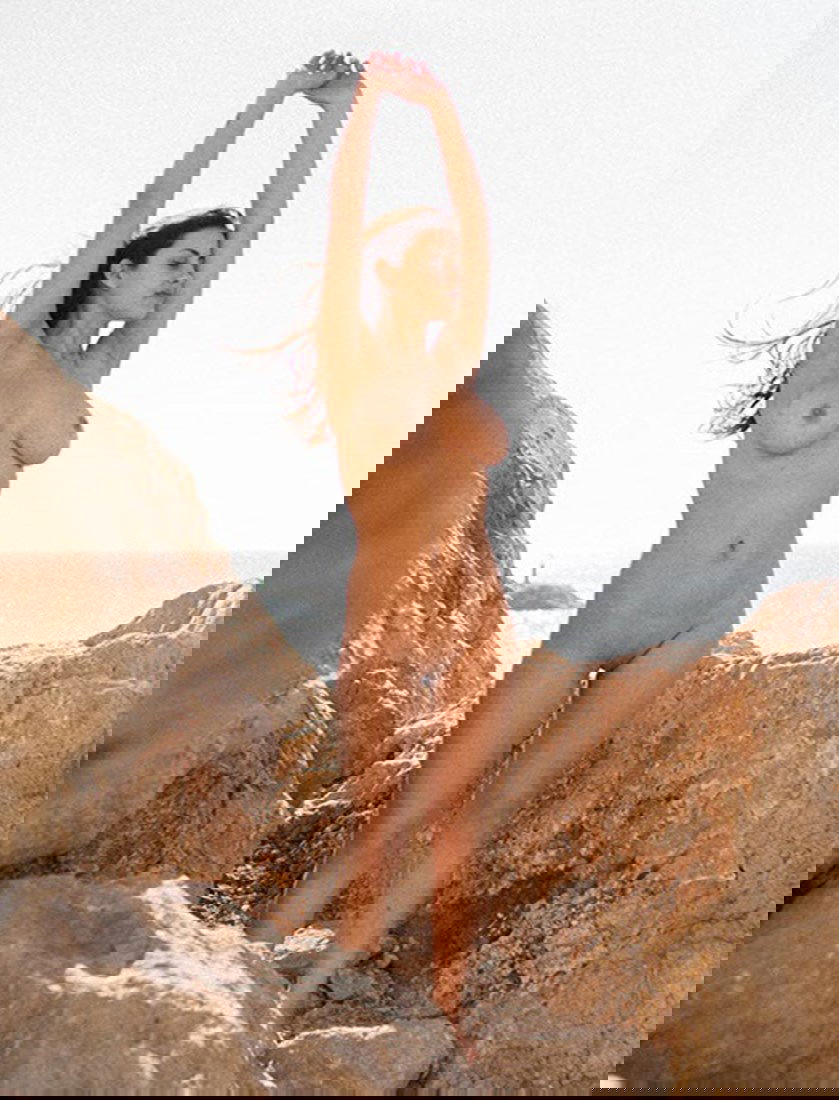 amateur photo 1000151920