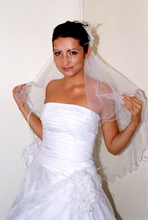 foto amateur One of my biggest turnons: bridal cumsluts