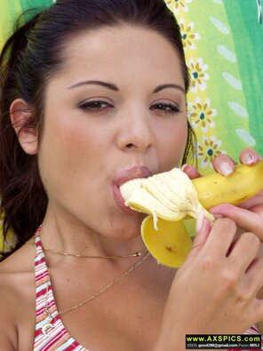 sexy girlfriend eating a bannana