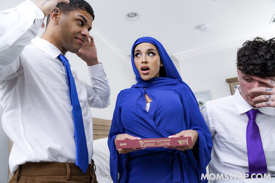 momswap_Vivianne_DeSilva__The_Official_Egypt_20241205_00058