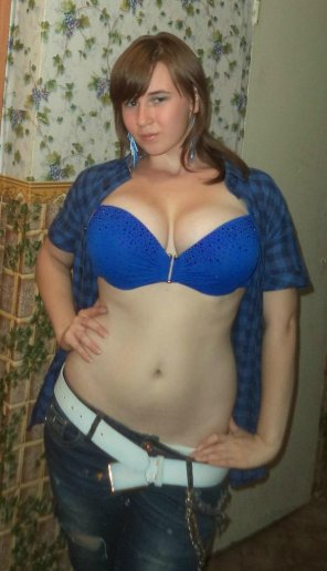 photo amateur Thats a Thick girl !!!!