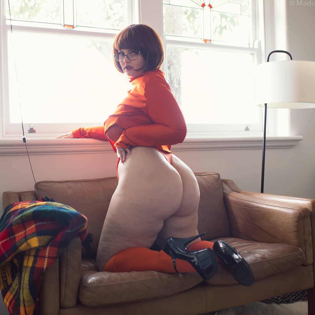Nude velma Sexy Velma