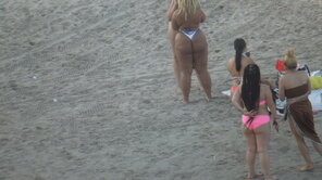 photo amateur 2021 Beach girls pictures(12)