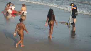 zdjęcie amatorskie 2021 Beach girls pictures(31)