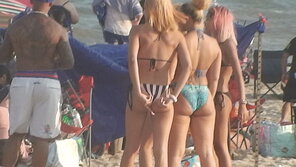 zdjęcie amatorskie 2021 Beach girls pictures(670)