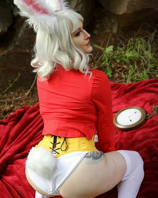 cosplay_and_babes_CBe5j4OjXnT