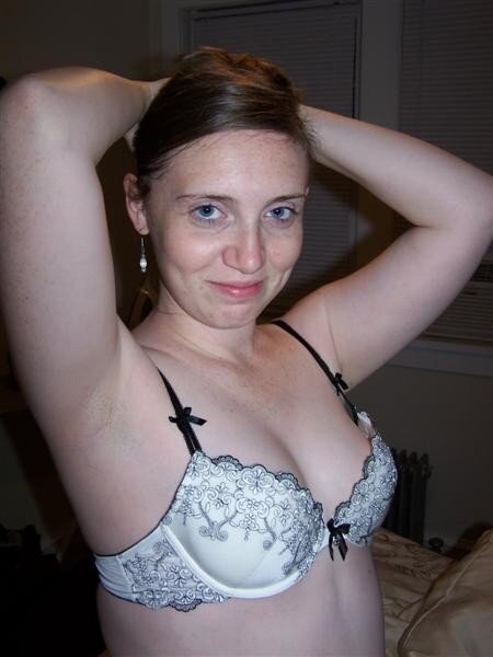Heather (20) nude
