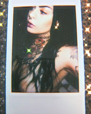 foto amatoriale Hopefully this Polaroid will make your Friday a little betterðŸ˜‹