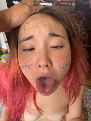 foto amateur Cute fit Asian slut Lauren (27)