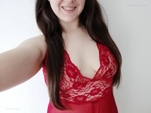 amateur photo [F] Red isn't usually my color but I like this :)