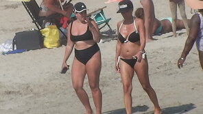 zdjęcie amatorskie 2021 Beach girls pictures(992)