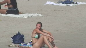 zdjęcie amatorskie 2021 Beach girls pictures(1058)