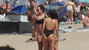 zdjęcie amatorskie 2021 Beach girls pictures(1516)