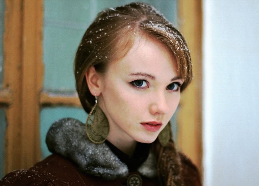 The delicate features of Olesya Kharitonova