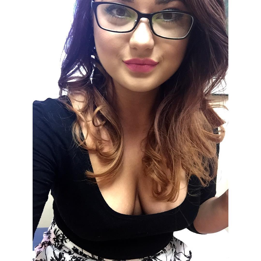 galleries brunette glasses selfie