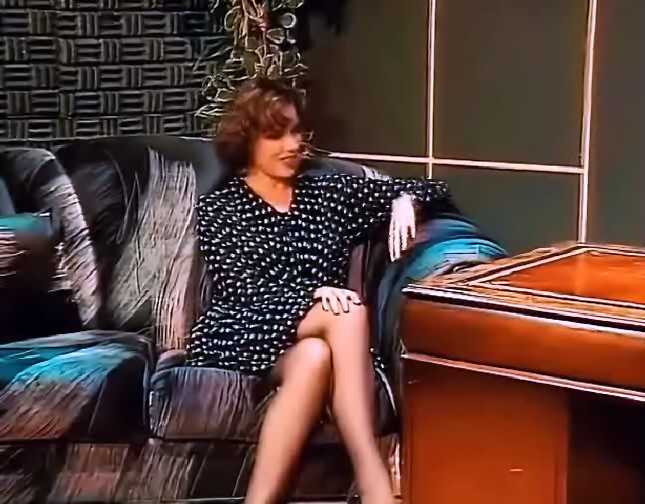 amateur photo Gangnang on Desk_0.00.00.00