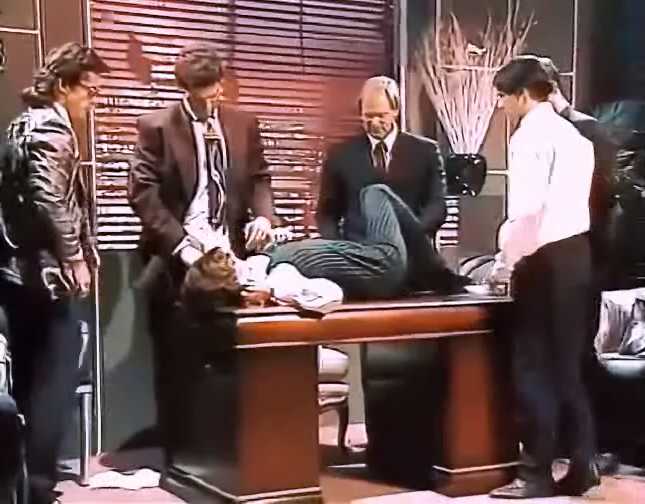 amateur photo Gangnang on Desk_0.00.30.01