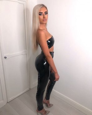 amateur pic Black and Shiny