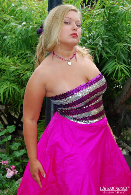 Meile 20080705-00005 nude