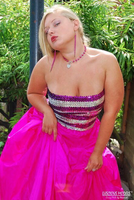 Meile 20080705-00008 nude