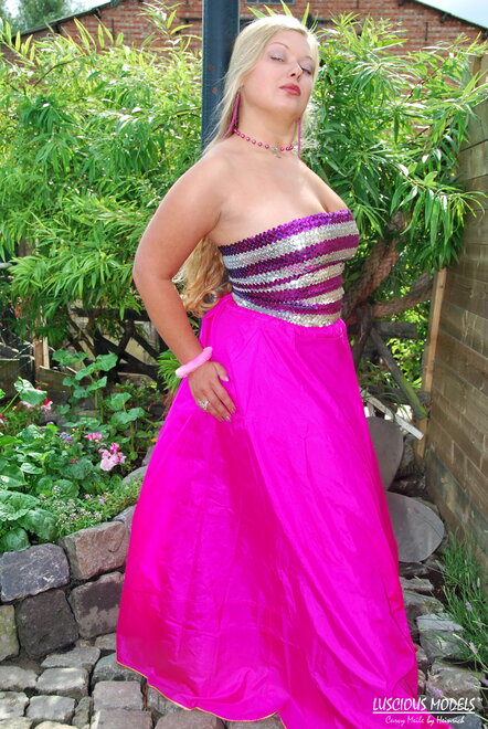 Meile 20080705-00020 nude