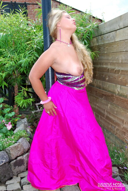 Meile 20080705-00031 nude