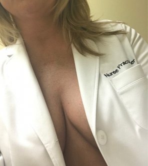 amateur-Foto Nurse taking care of me