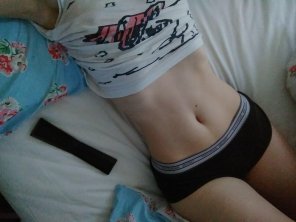 foto amateur A cute lady on here said she loved my tummy, so here's more ðŸ˜‡