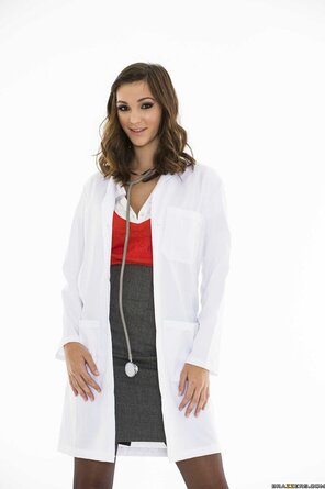 Holly Michaels -Brazzers- Doc! Can You Fix My Limp Dick? – 9 pics