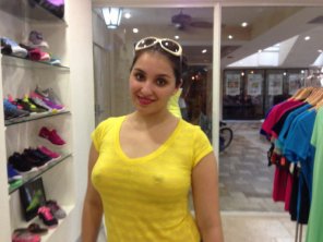 amateur pic Yellow Top