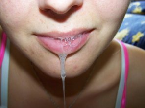 amateur pic Dripping from her lips