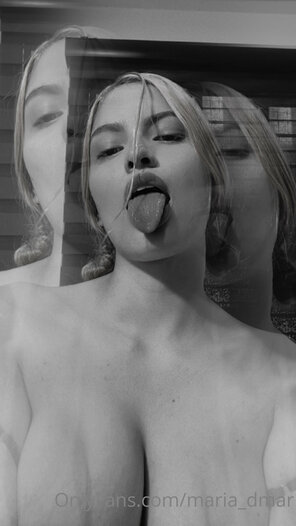 foto amadora maria_dmar-2023-01-31-2479426094-Imagine my tongue on your body 😏