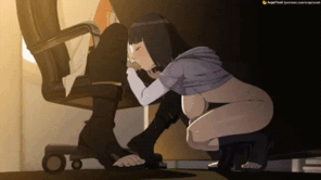 アマチュア写真 Hinata blowing Naruto under table